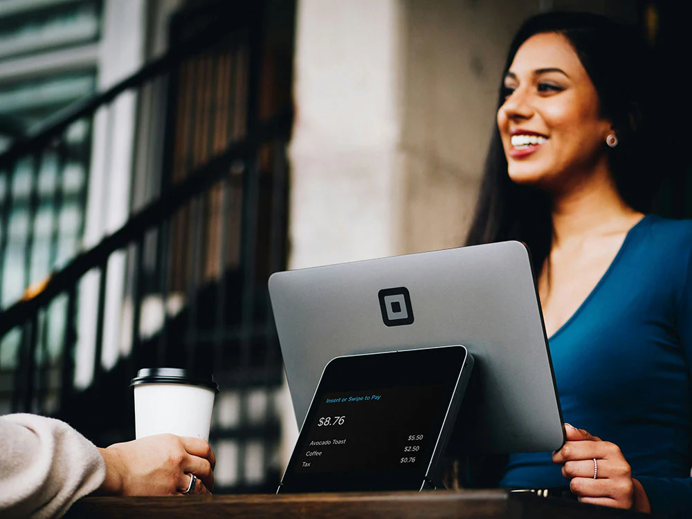  ¿Cómo comprar y vender dominios para ganar dinero?